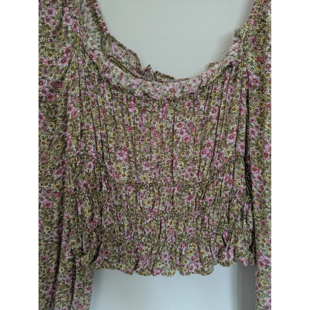 Pink Floral Smocked Long Sleeve SZ M Coquette Fairy Romantic Cottagecore Top EUC - Picture 2 of 13